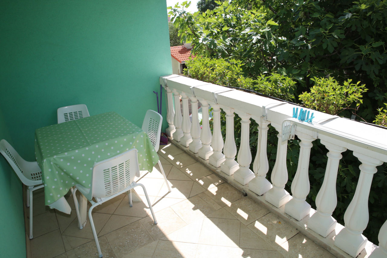 vodice-jukic_apartment-1_balcony