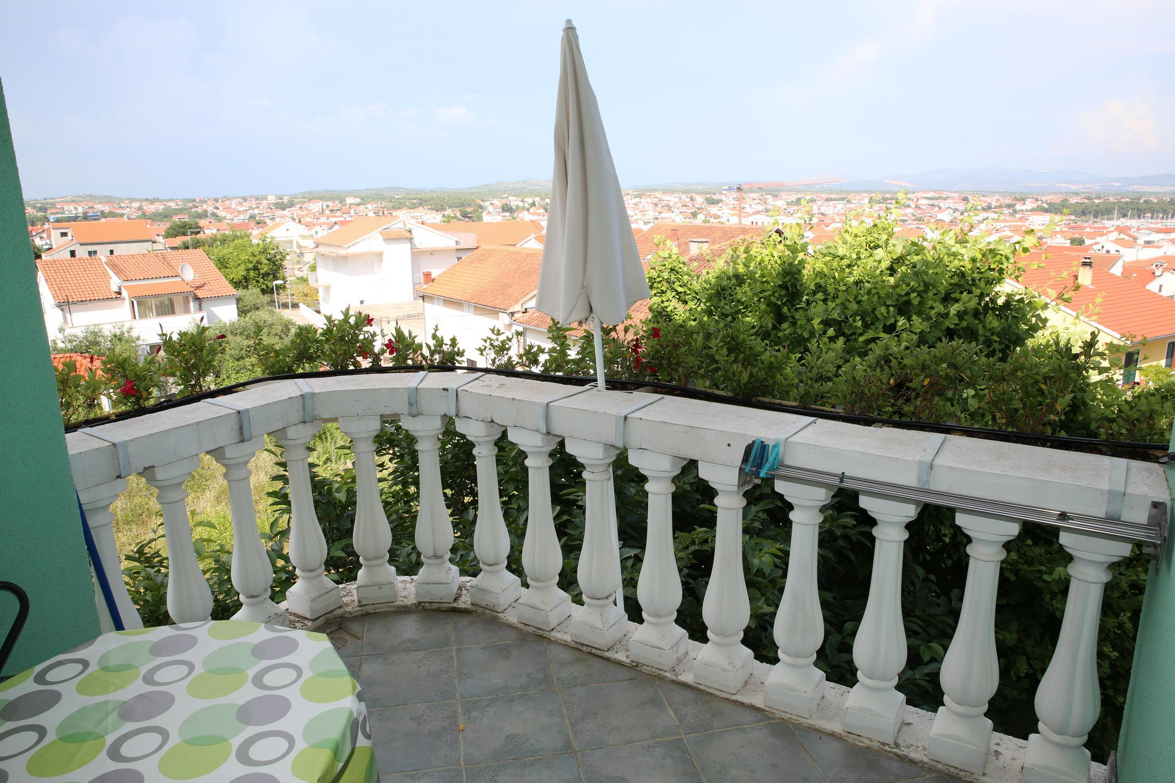 vodice-jukic_apartment-4_balcony